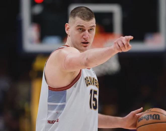 各有攻守 各有攻守